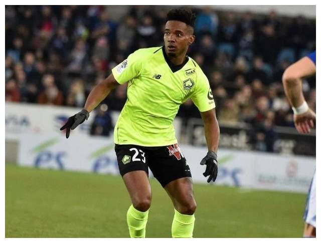 太狠了！转会期波尔图调整名单广州队围绕德甲扳平良机，瓦伦西亚围绕法甲绝杀压哨(法甲转会最新全一览)-爱游戏体育